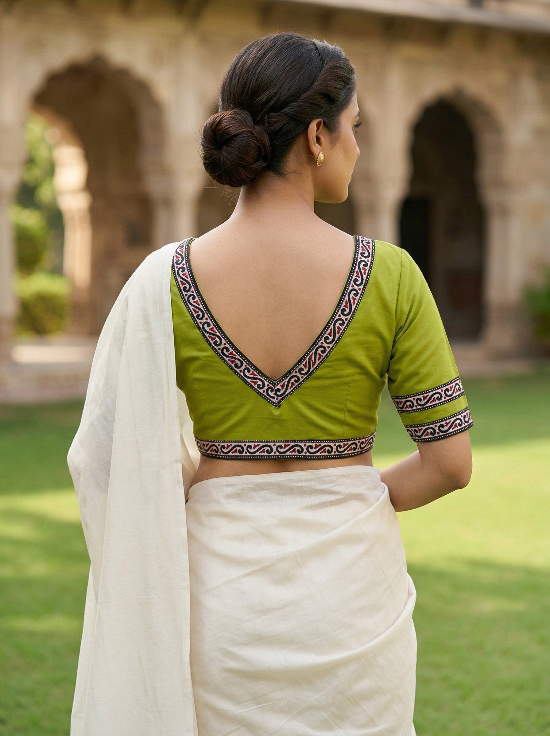 Green Pure Cotton Saree Blouse with Back V-Neck & Border (Size 30–44)
